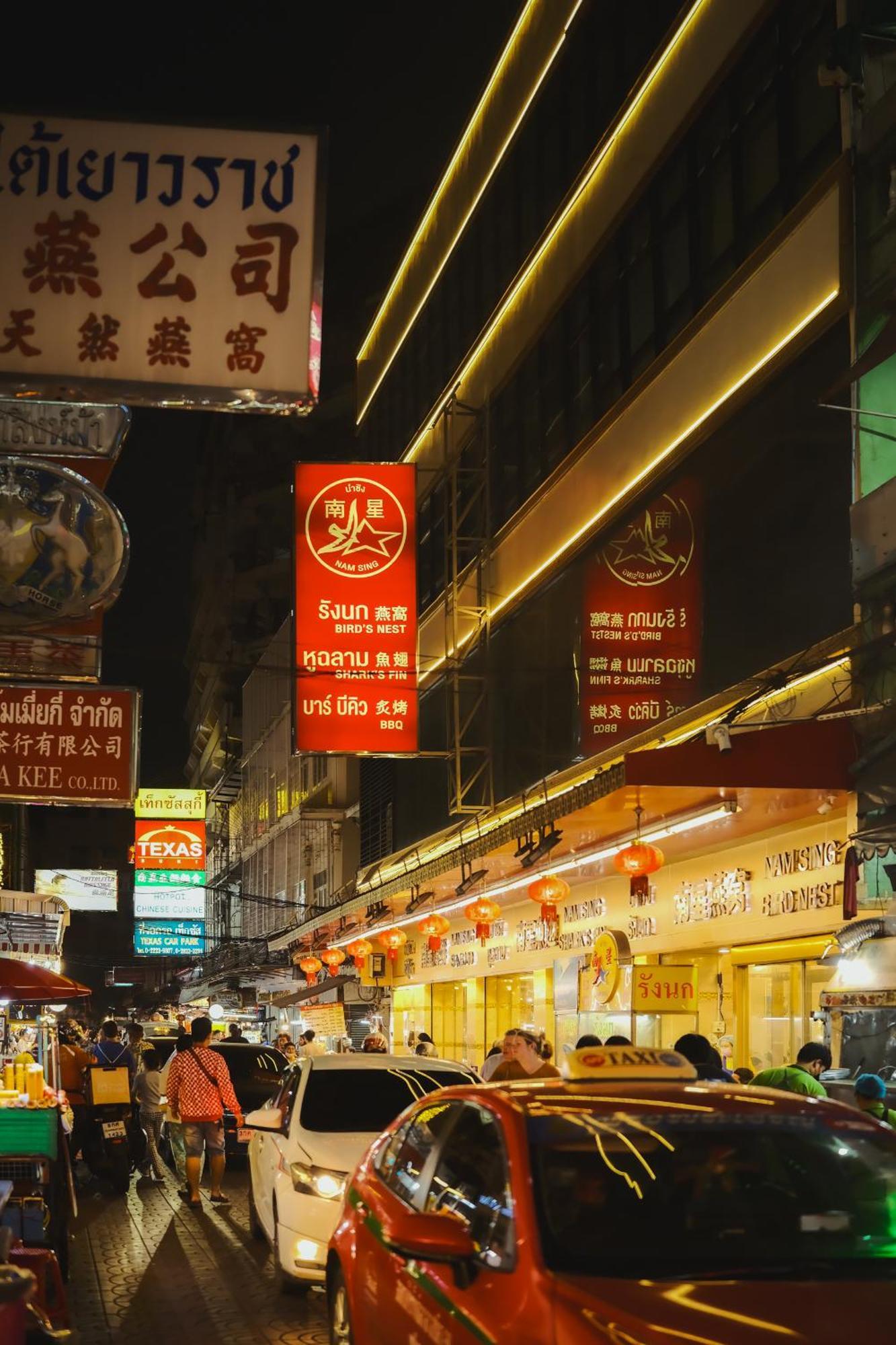 Hidden Gems In China Town, 2Br Apartment Bangkok Bagian luar foto